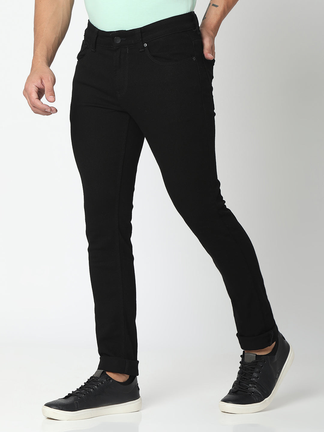 Spykar Black Cotton Slim Fit Narrow Length Jeans For Men (Skinny)